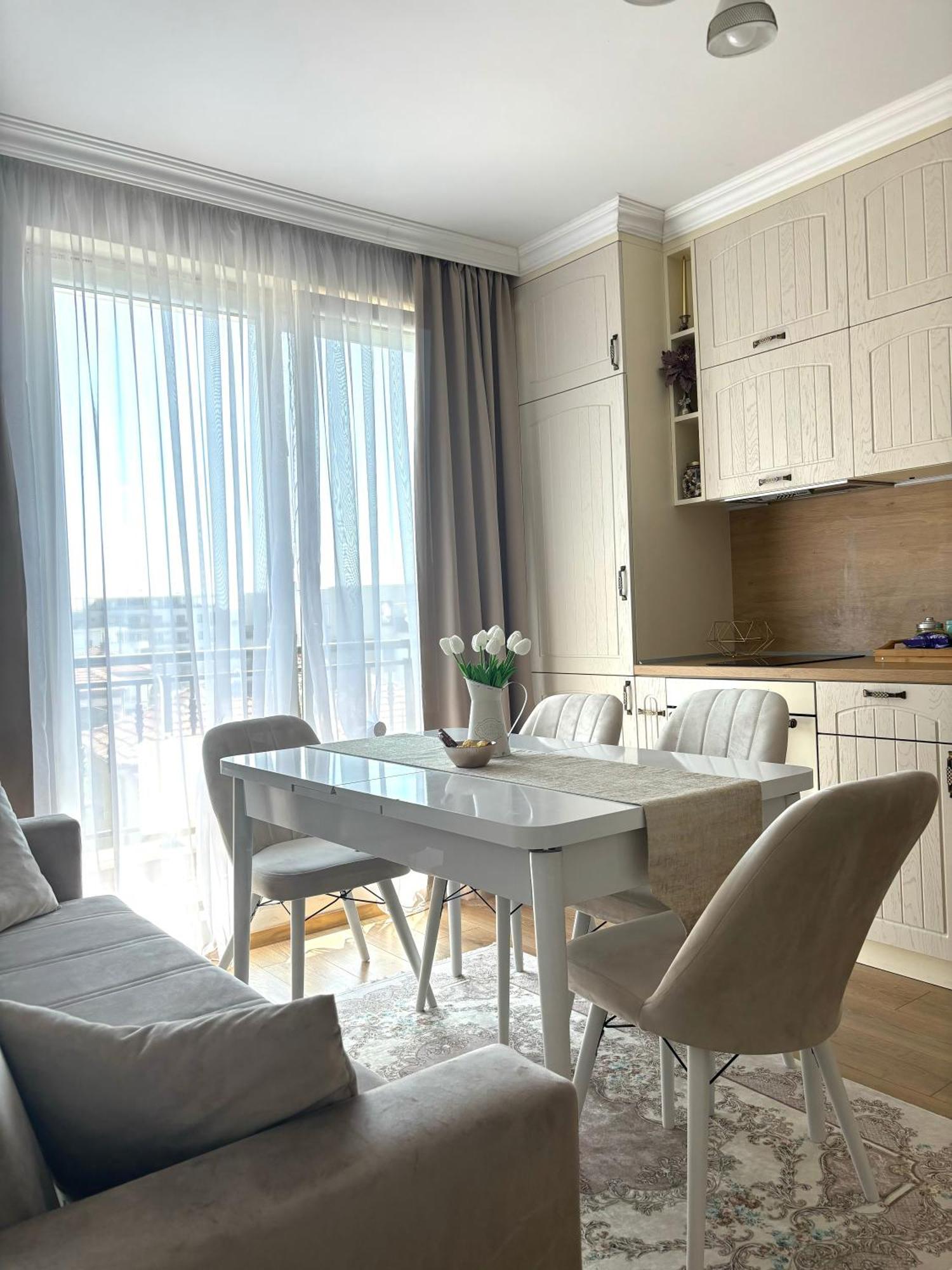 Triumph Apartment Burgas Exteriör bild